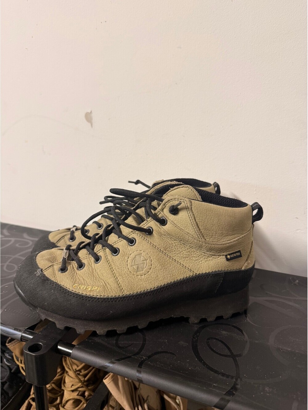 Crispi Beige Monoco Hiking Boots with Vibram Sole, Men's Size 9